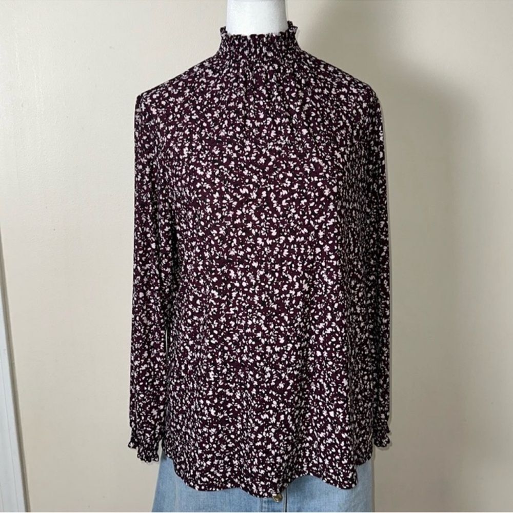 Anne Klein M-L Plum Ditsy Floral Gathered Neck & Cuff Long Sleeve Top
